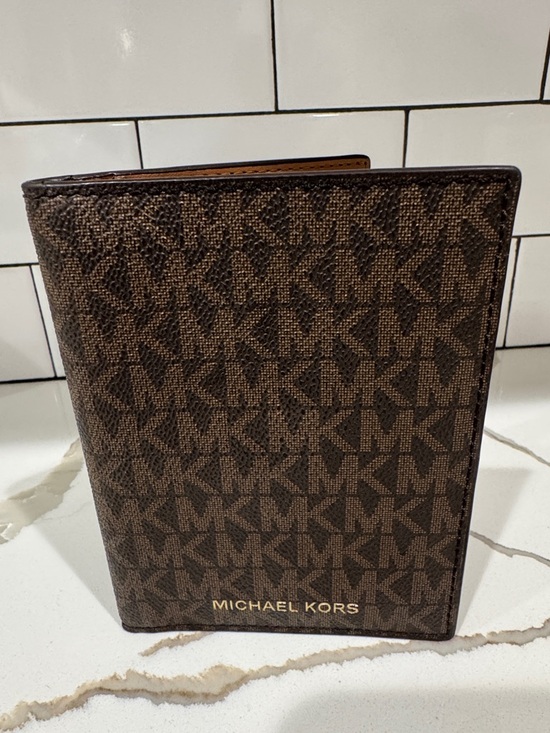 Michael Kors Other - Michael Kors Passport Wallet Card Holder Brown Signature